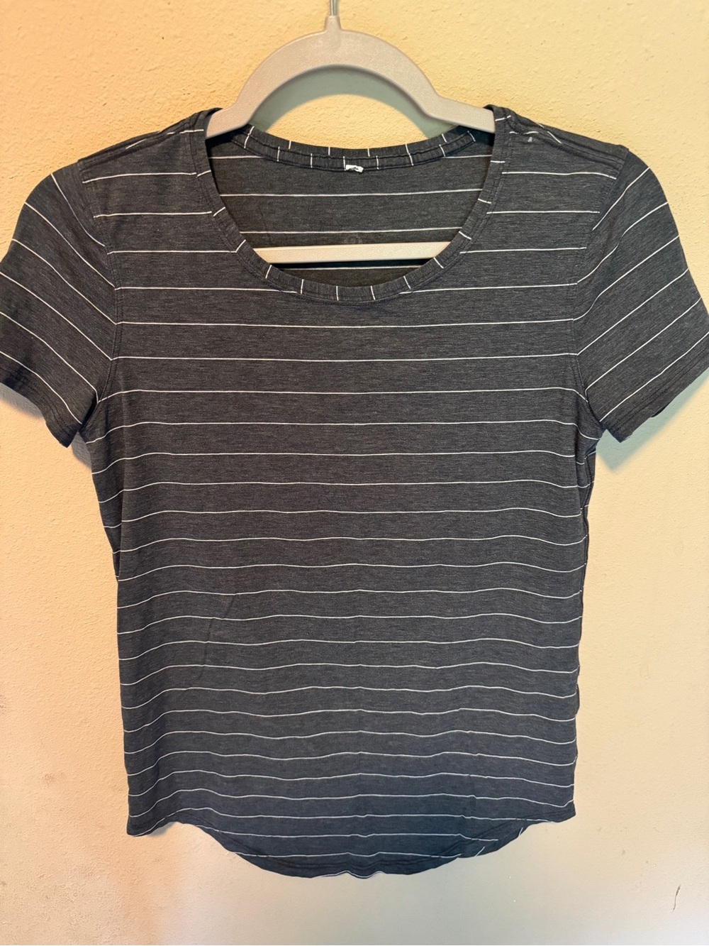 Lululemon Striped Short-Sleeve Crewneck Top in Charcoal